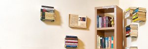 Fliegende Bücher für unsere Patientenim Warteraum
